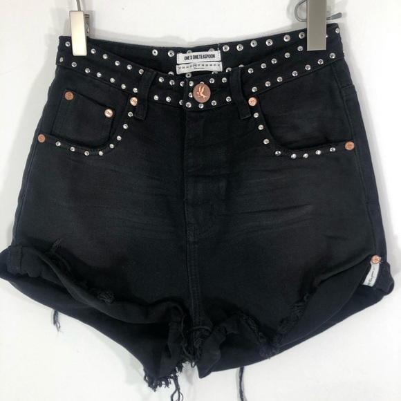 One Teaspoon Pants - One x one teaspoon high waist shorts Sz 26 (D18